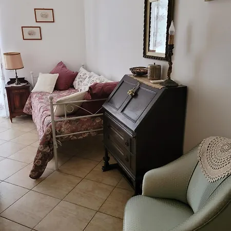 Holiday home Antica *